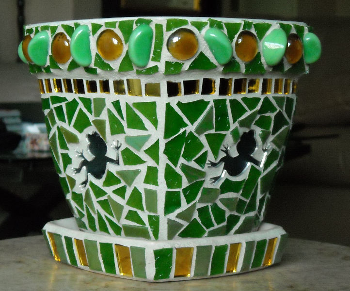 Mosaic flowerpot